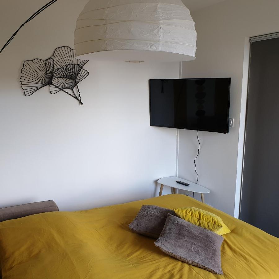 Coeur De Troyes T4 Terrasse 5Eme Etage Centre Ville Wifi Parking מראה חיצוני תמונה